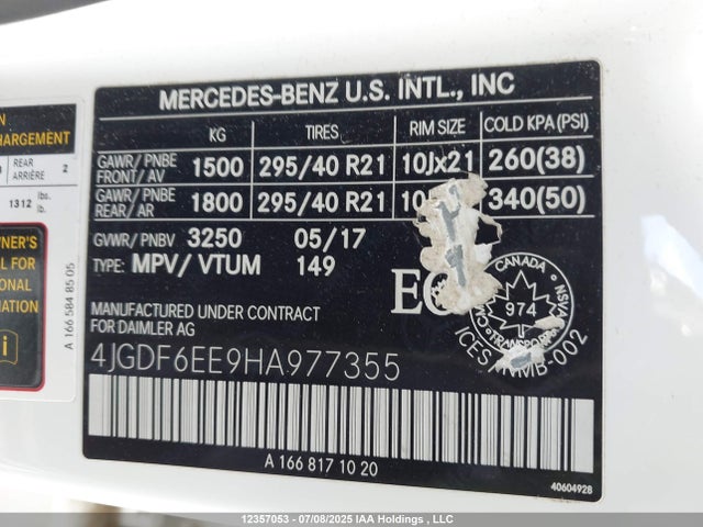 4JGDF6EE9HA977355 Mercedes-Benz m276