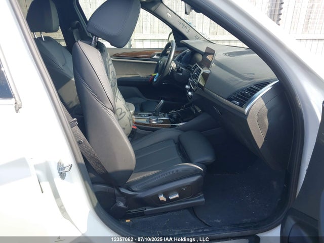 5UXTY5C09L9B15096 BMW X3