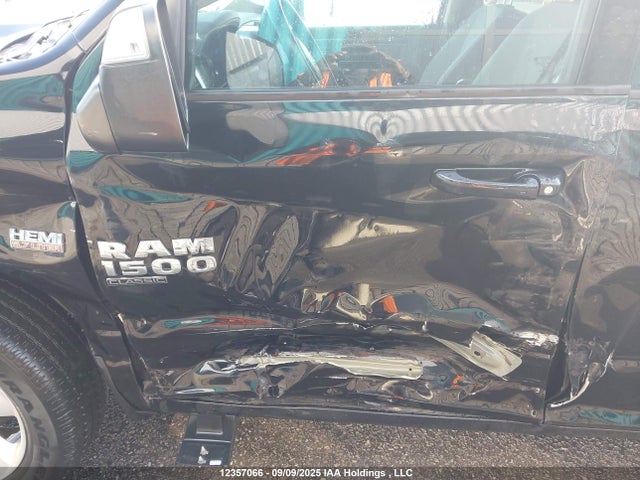 RAM 1500 2022 3C6RR7LT3NG188163 Image 6
