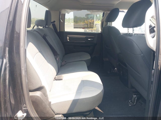RAM 1500 2022 3C6RR7LT3NG188163 Image 8