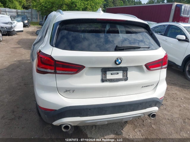 WBXJG9C00N5U68758 BMW X1