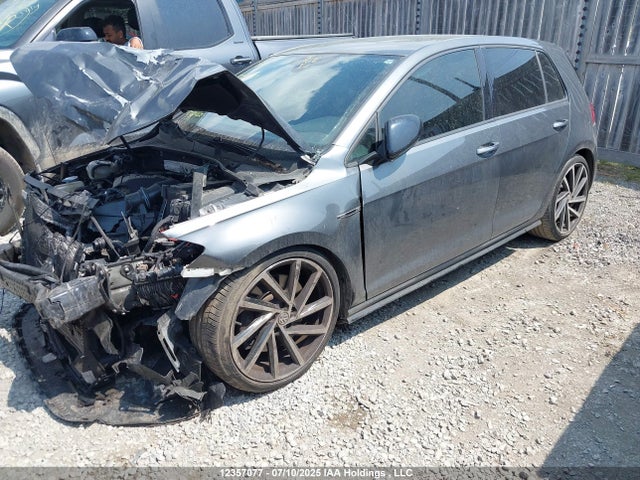 WVWVF7AU0JW253834 Volkswagen 2018