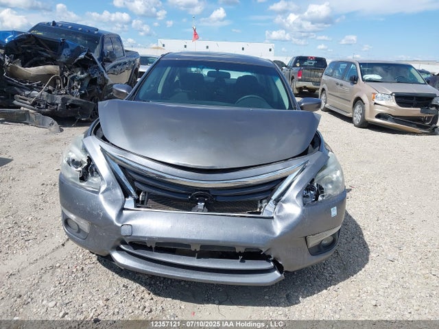 1N4AL3AP0FN369127 Nissan 2015