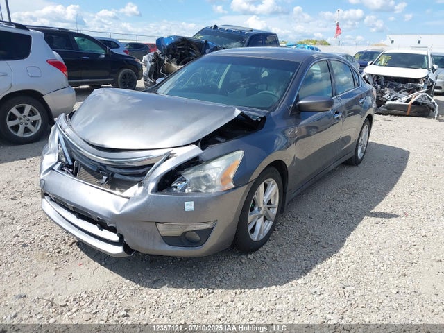 1N4AL3AP0FN369127 Nissan 2015