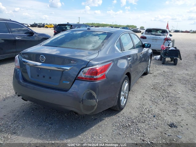 1N4AL3AP0FN369127 Nissan 2015