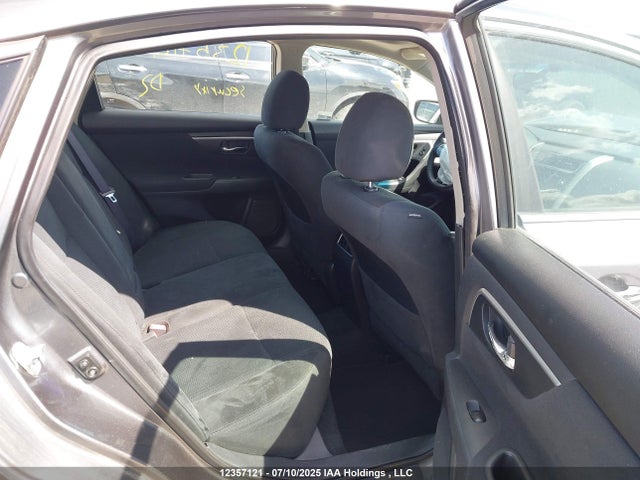 1N4AL3AP0FN369127 Nissan 2015