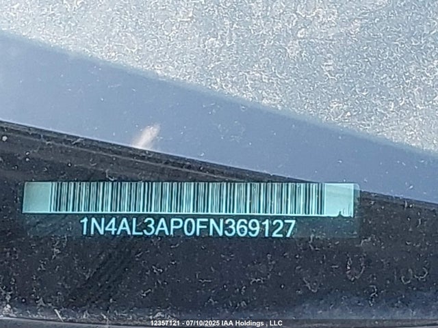 1N4AL3AP0FN369127 Nissan 2015