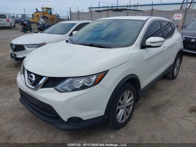 JN1BJ1CP9HW005651 Nissan ROGUE SPORT