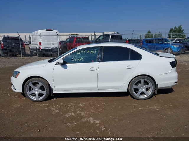 3VWDB7AJ8HM328753 Volkswagen 1.4 tsi