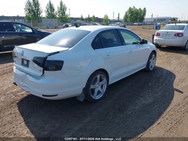 3VWDB7AJ8HM328753 Volkswagen 1.4 tsi