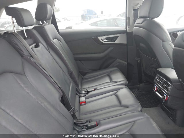 Audi 2017 2017 WA1VABF76HD043601 Image 8
