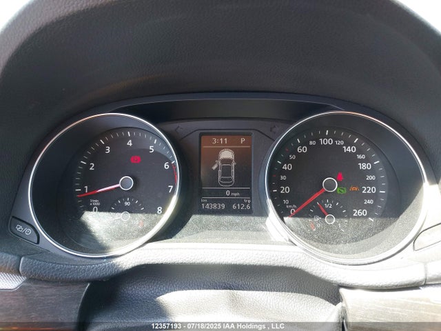 1VWBT7A33HC084517 Volkswagen 1.8 tsi