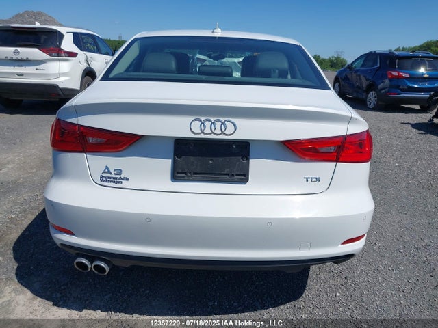 Audi A3 2015 WAUCJRFF9F1087133 Image 16