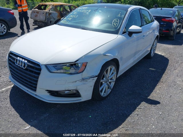 Audi A3 2015 WAUCJRFF9F1087133 Image 2