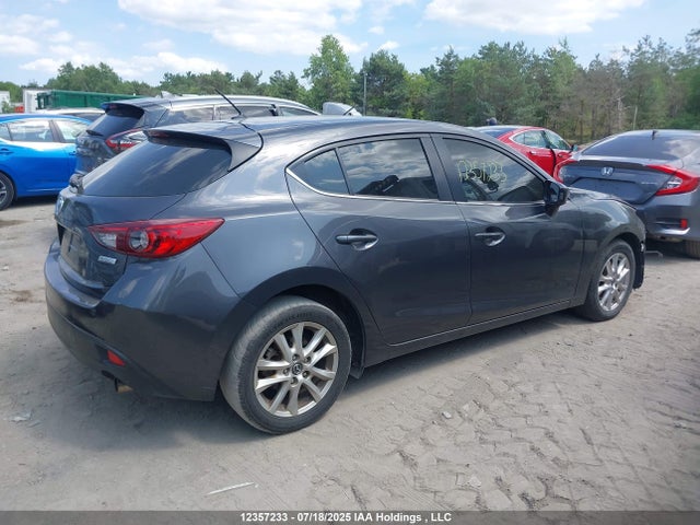 3MZBM1L72FM206435 Mazda pe