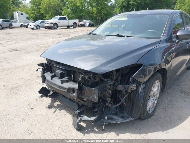 3MZBM1L72FM206435 Mazda pe
