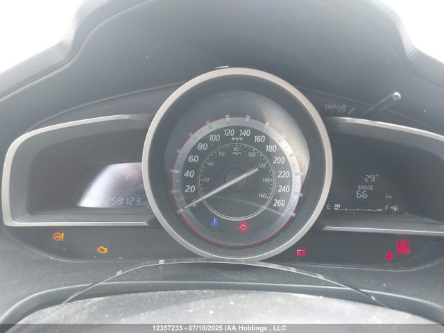 3MZBM1L72FM206435 Mazda pe