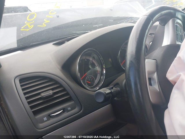 2C4RDGEG3KR782457 Dodge Grand Caravan