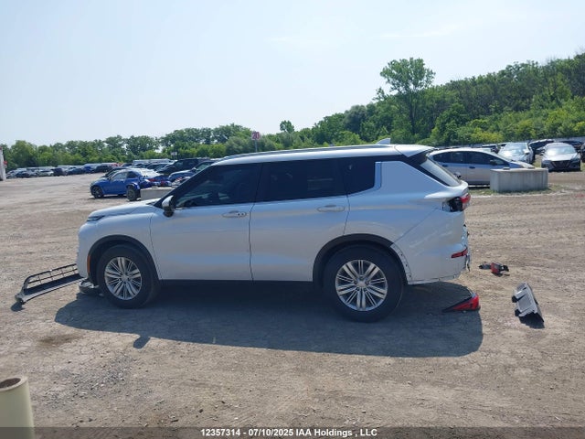 JA4J4VA83RZ606406 Mitsubishi Outlander