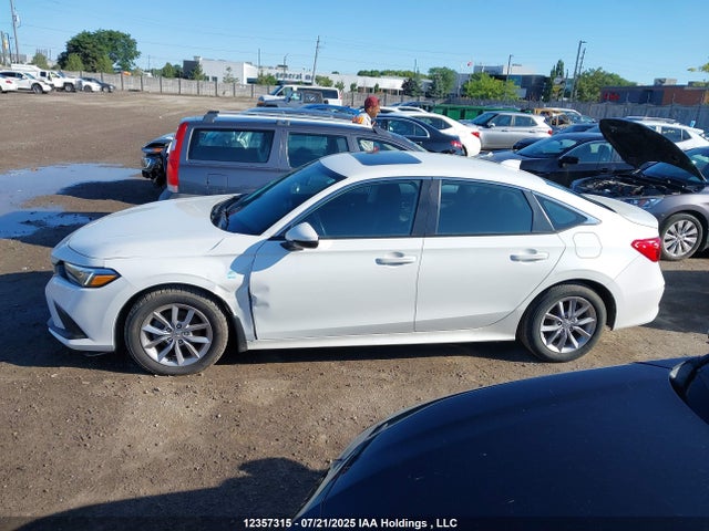 Honda Civic 2022 2HGFE2F33NH112207 Image 14