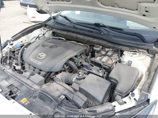 JM1BN1V75H1116872 Mazda pe