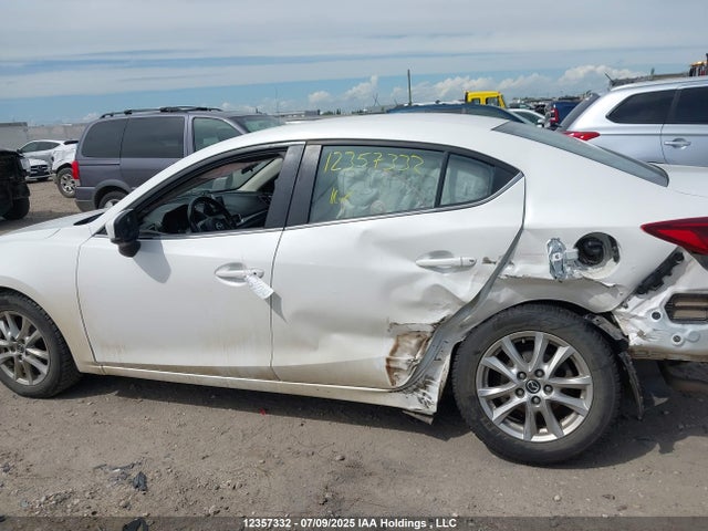JM1BN1V75H1116872 Mazda pe
