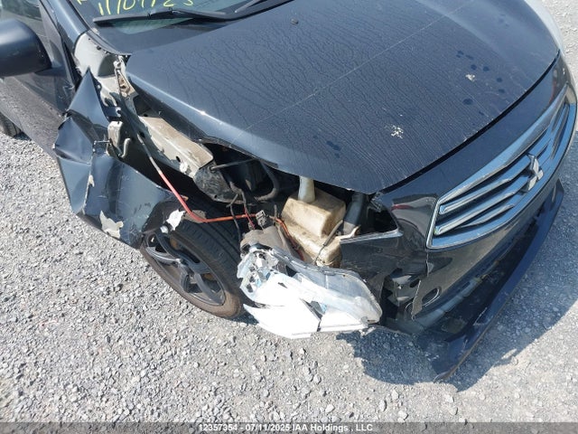 Mitsubishi 2017 2017 ML32F3FJ8HHF12505 Image 6