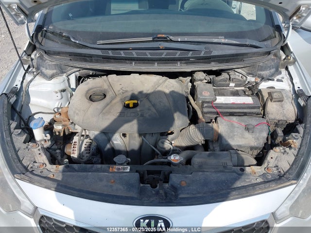 KIA Forte 2014 KNAFX4A81E5249657 Image 10