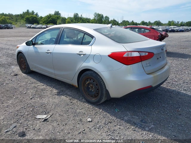KIA Forte 2014 KNAFX4A81E5249657 Image 3