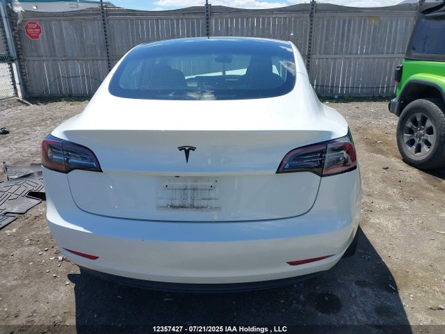 5YJ3E1EA4PF481727 Tesla 2023