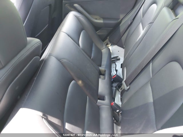 5YJ3E1EA4PF481727 Tesla 2023