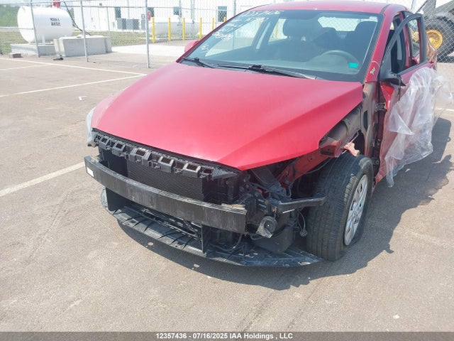 Hyundai Elantra 2017 5NPD74LF8HH161943 Image 6