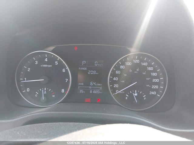 Hyundai Elantra 2017 5NPD74LF8HH161943 Image 7