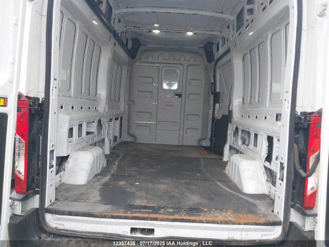 Ford 2023 2023 1FTBW1XK7PKA23830 Image 5