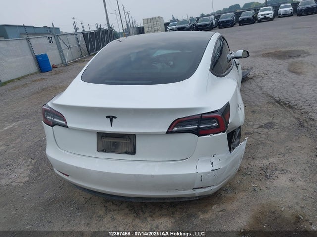 5YJ3E1EAXNF348175 Tesla MODEL 3
