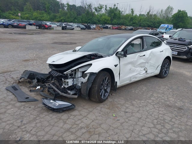5YJ3E1EAXNF348175 Tesla MODEL 3