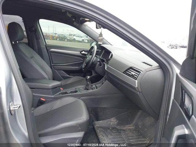 3VWW57BU6MM050745 Volkswagen tsi