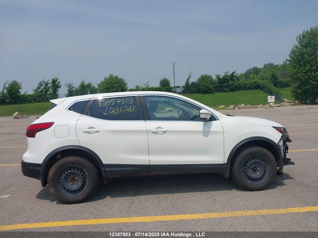 JN1BJ1CPXKW236260 Nissan 2019
