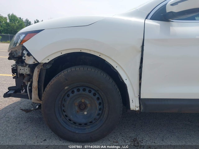 JN1BJ1CPXKW236260 Nissan 2019