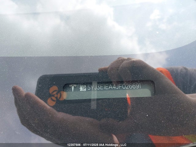 5YJ3E1EA4JF026691 Tesla 2018