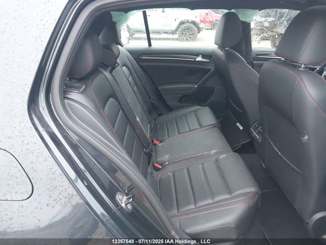 3VW4T7AU6GM050893 Volkswagen 2016