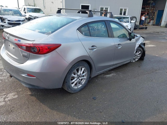 3MZBM1V73FM175936 Mazda pe