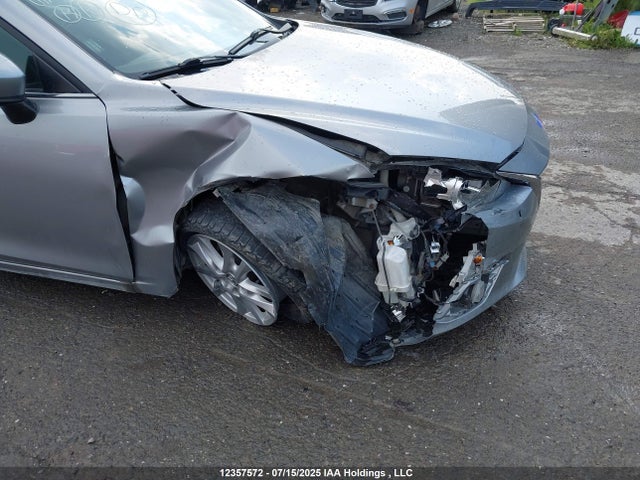 3MZBM1V73FM175936 Mazda pe