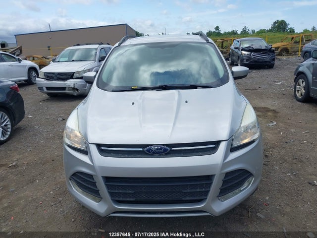 1FMCU0G91EUA00395 Ford Escape