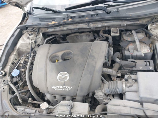 3MZBM1U75FM209909 Mazda pe
