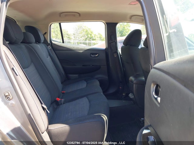 1N4AZ1CP1LC305427 Nissan 2020