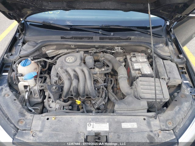 3VW2K7AJ9FM203216 Volkswagen Jetta