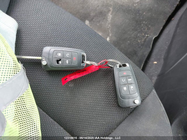1G1PC5SB3F7256000 Chevrolet LUV