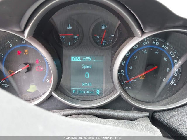 1G1PC5SB3F7256000 Chevrolet LUV