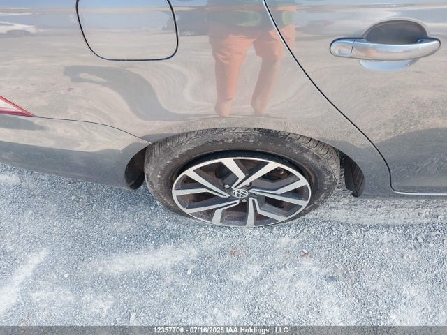 3VWPL7AJ1EM607631 Volkswagen 2014